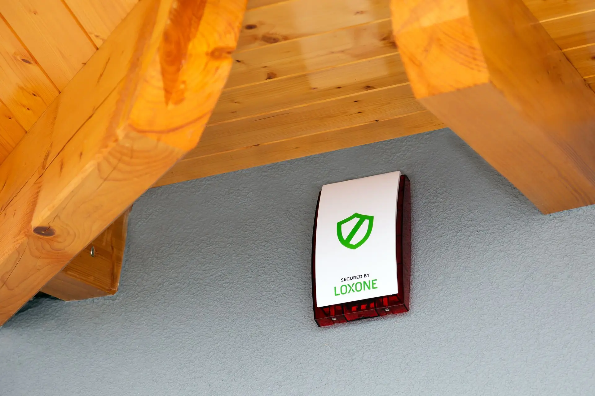 Loxone Alarm